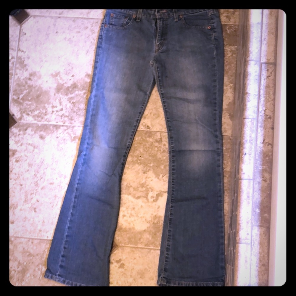 Great pair of Levi’s Superlow Stretch Jeans